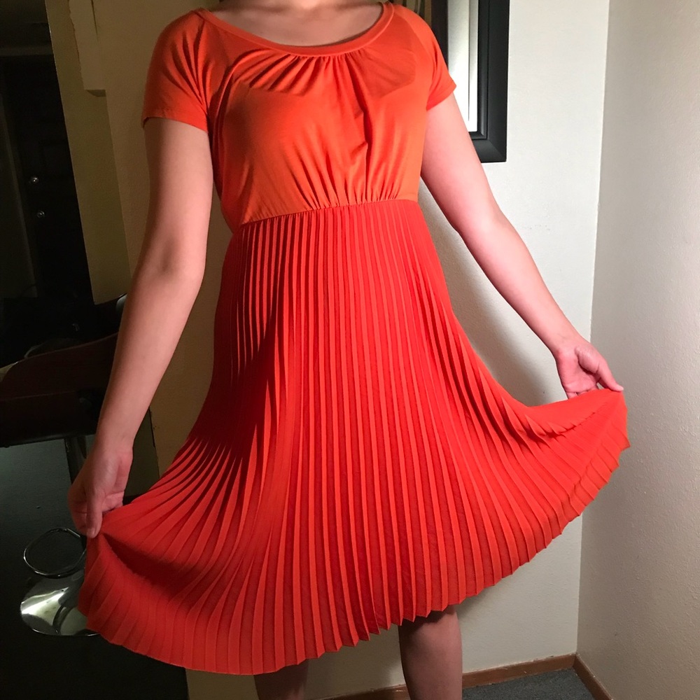 Max Mara Orange Pleated Skirt Midi Dress